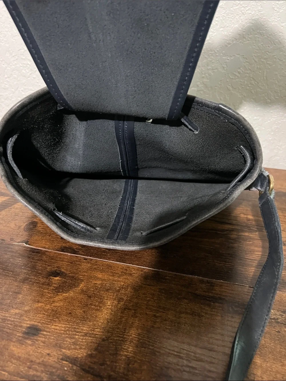Very RARE Coach Black Leather Drawstring Hobo Bag